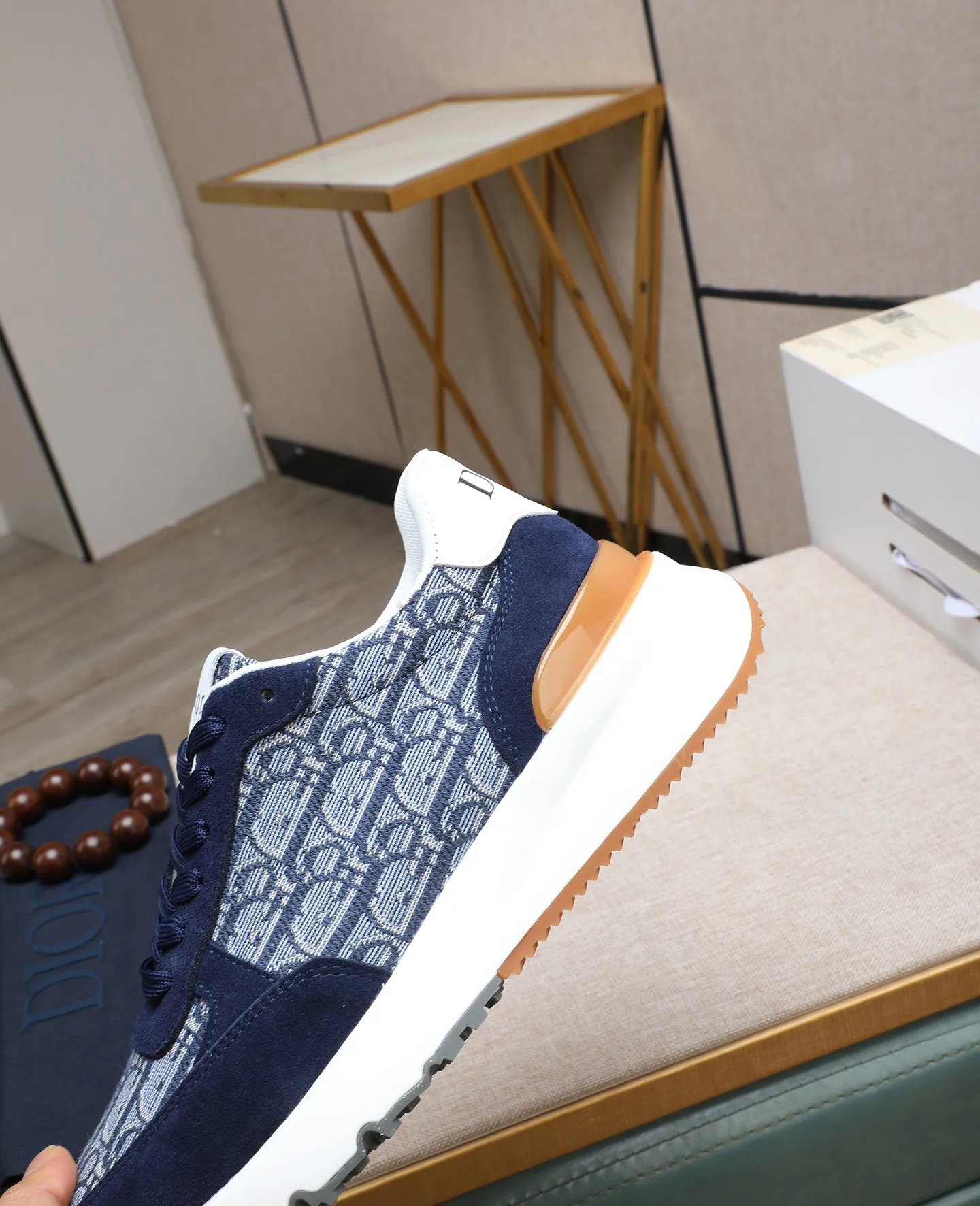 Men's men's shoes💰460 🌹🌹[Dior] latest model🙈original replica! 👟👟👟You can go to the top-notch workmanship. The upper is made of Italian 🇮🇹imported cowhide. The mesh lining is suitable for travel. The original replica outsole makes it suitable for all kinds of travel, showing low-key luxury. Let quality speak for itself. Color: Size: 38-44